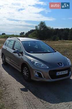 Peugeot 308  2012