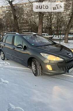 Peugeot 308  2011