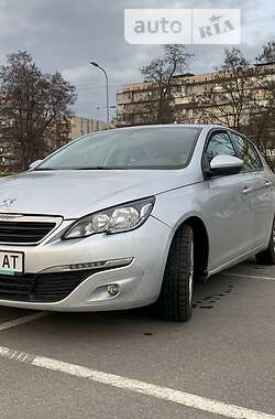 Peugeot 308  2016