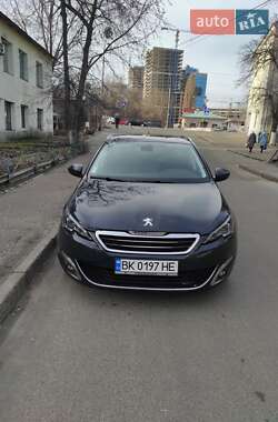 Peugeot 308  2015