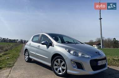 Peugeot 308 2011