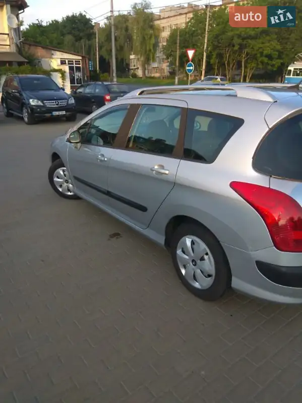 Peugeot 308