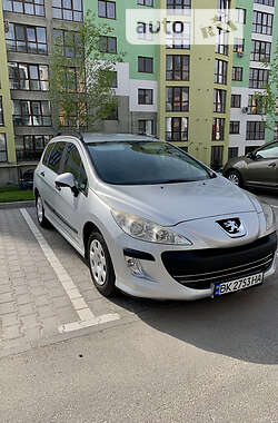 Peugeot 308  2010