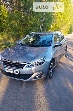 Peugeot 308  2016