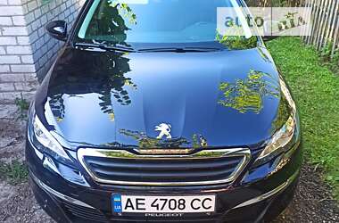 Peugeot 308  2015