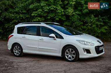 Peugeot 308 2012