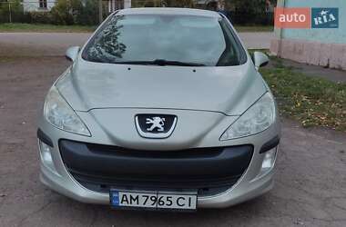 Peugeot 308  2010