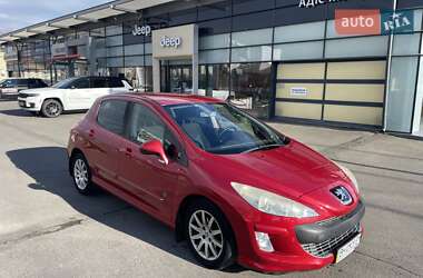 Peugeot 308  2011