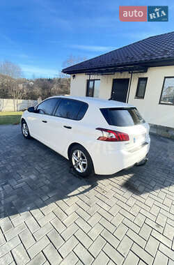 Peugeot 308  2014