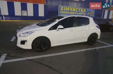 Peugeot 308  2013