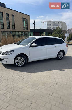 Peugeot 308 2015