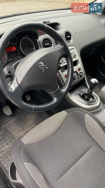 Peugeot 308 2012