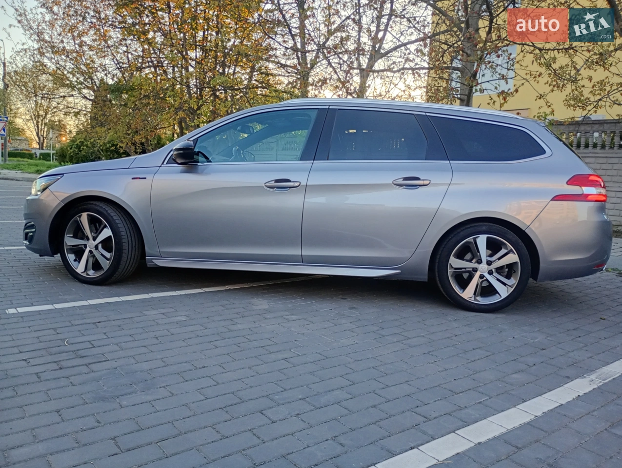 2015 Peugeot 308 - мініатюра 4