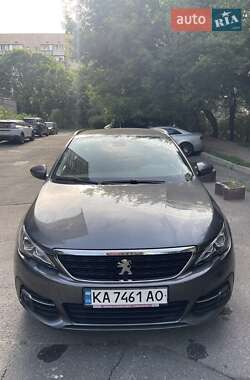 Peugeot 308  2020