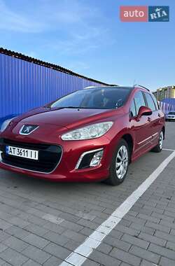 Peugeot 308  2012