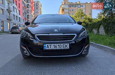 Peugeot 308  2015