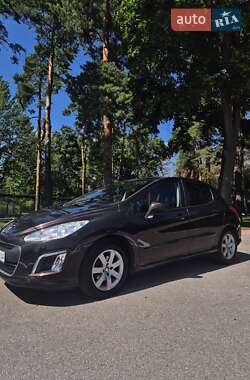 Peugeot 308 2012