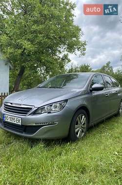 Peugeot 308  2015