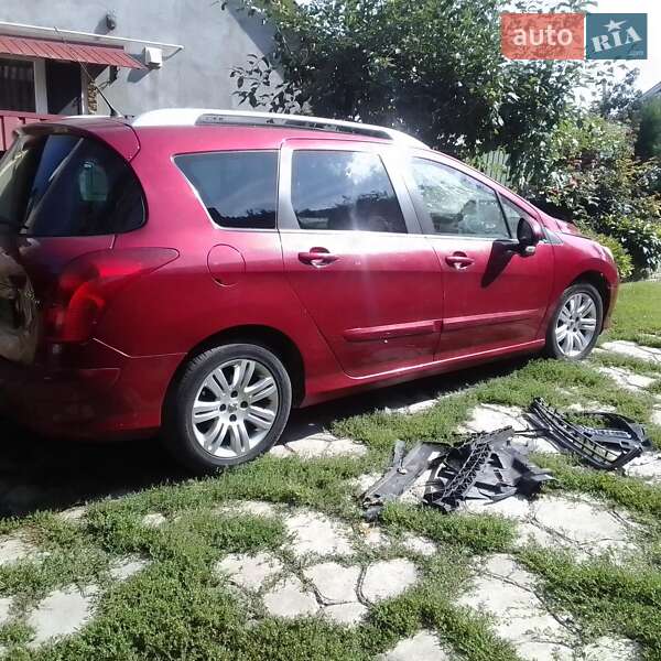 Універсал Peugeot 308