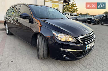 Peugeot 308 2015