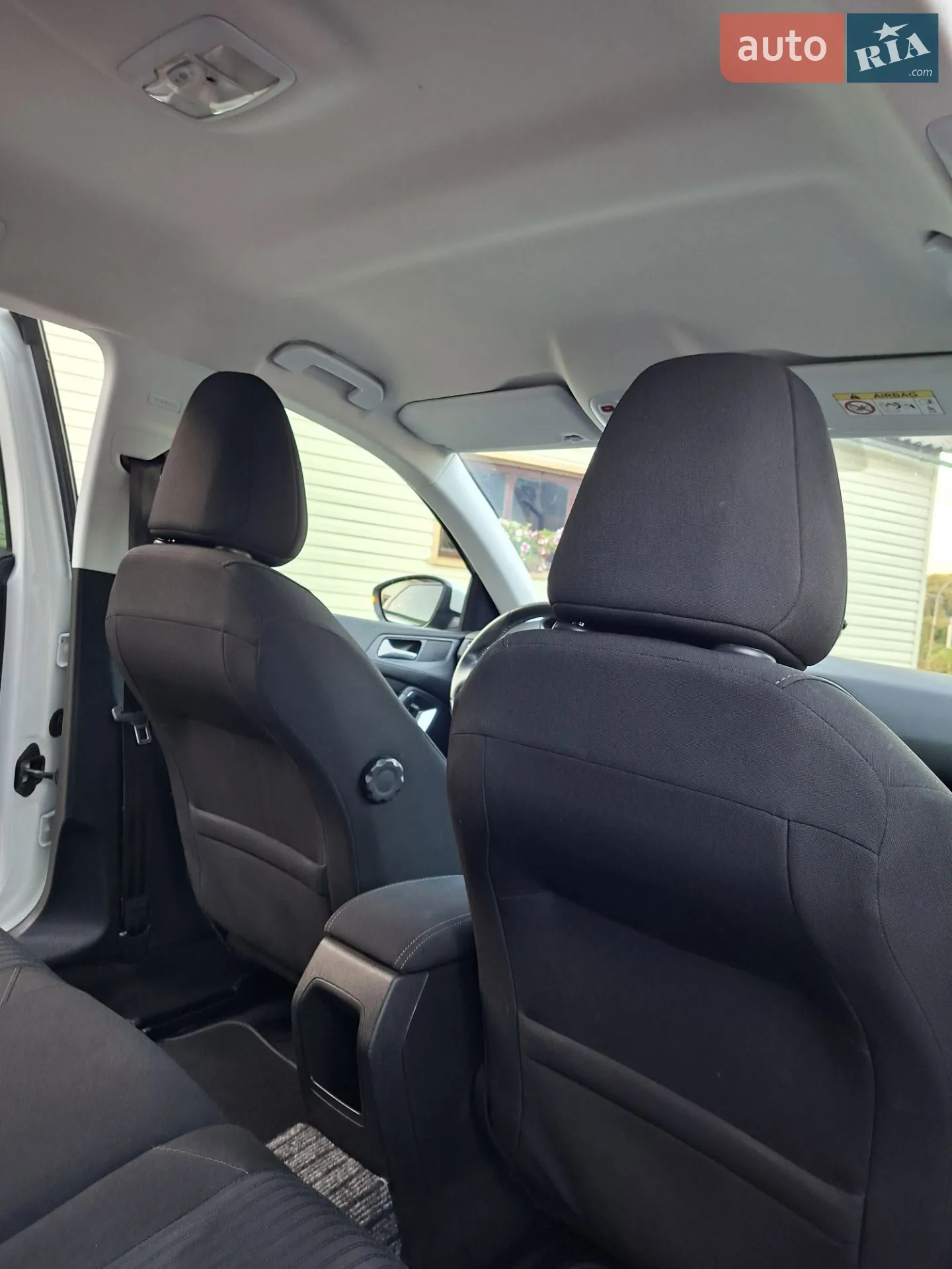 Peugeot 308 2015 VIN VF3LCBHZHFS322796 фото оголошення 24 з 41