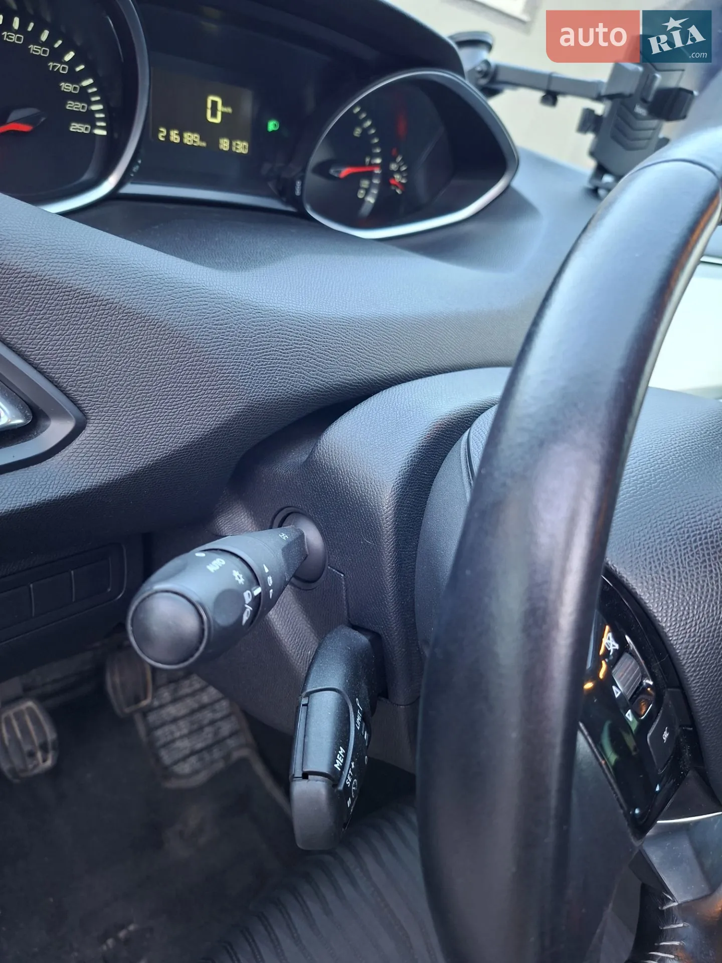 Peugeot 308 2015 VIN VF3LCBHZHFS322796 фото оголошення 36 з 41