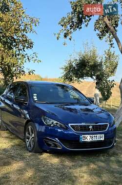 Peugeot 308 2016