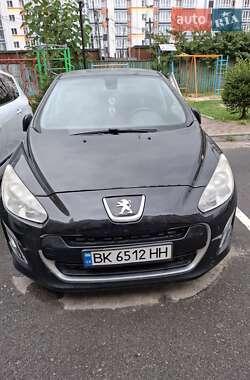 Peugeot 308 2012