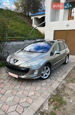 Peugeot 308  2010