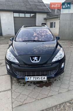 Peugeot 308  2010