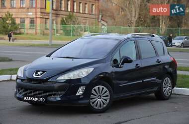 Peugeot 308  2010