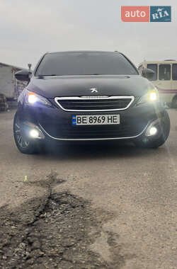Peugeot 308  2015
