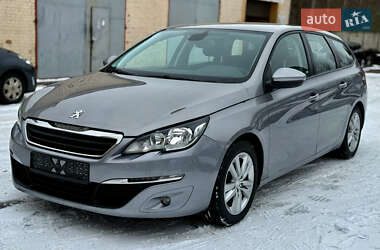 Peugeot 308  2015