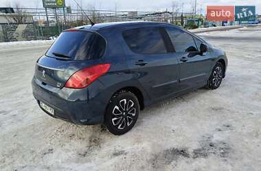Peugeot 308 2012