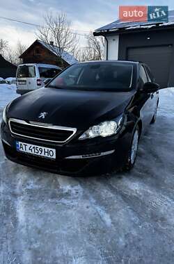 Peugeot 308  2015