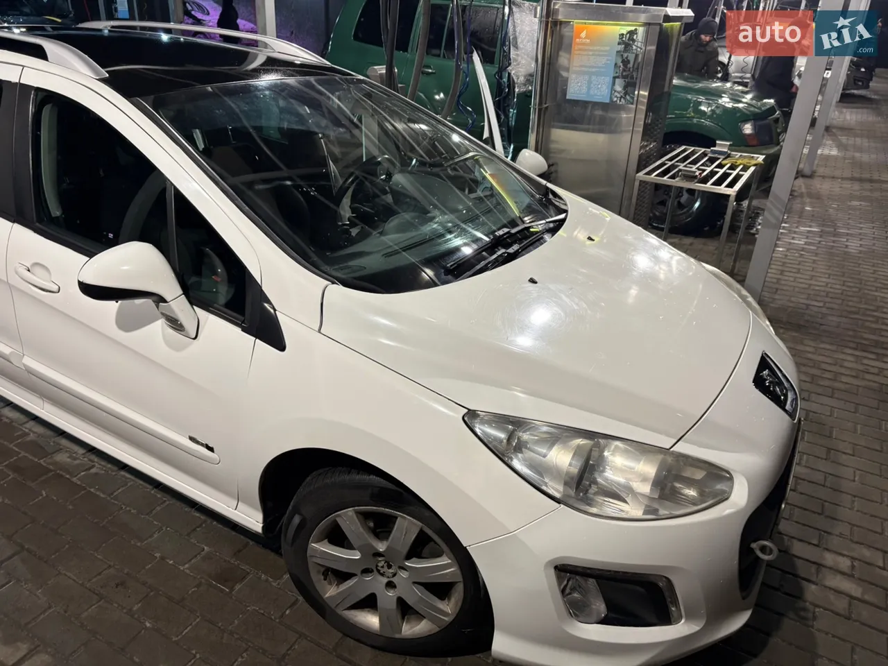 2013 Peugeot 308 - мініатюра 4