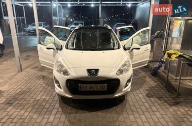 Peugeot 308  2013