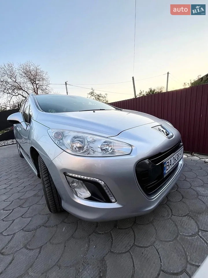2011 Peugeot 308 - мініатюра 2