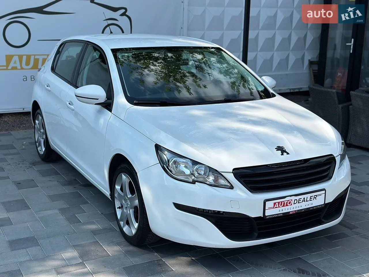 2015 Peugeot 308 - мініатюра 2