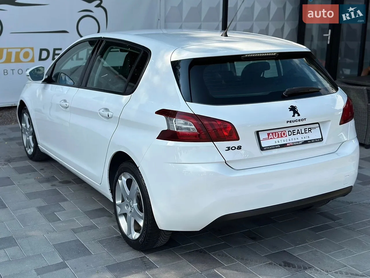 2015 Peugeot 308 - мініатюра 4