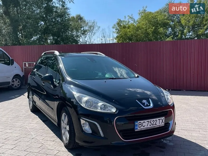Peugeot 308 2011