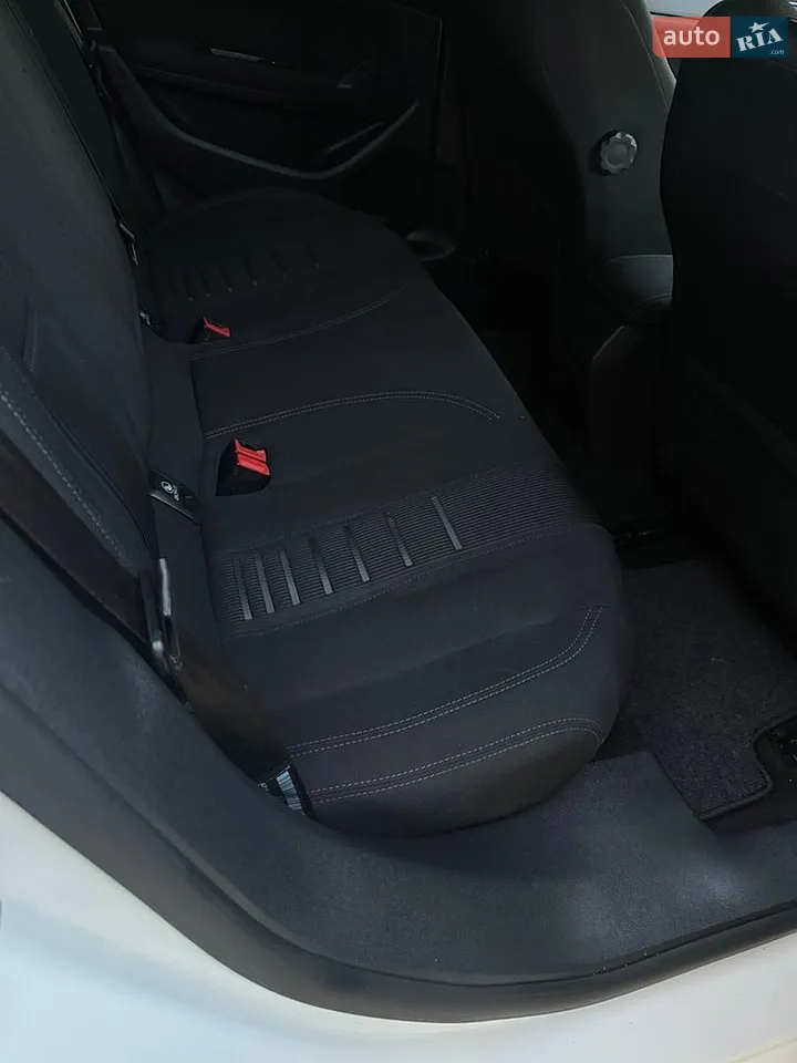 2014 Peugeot 308 - мініатюра 5