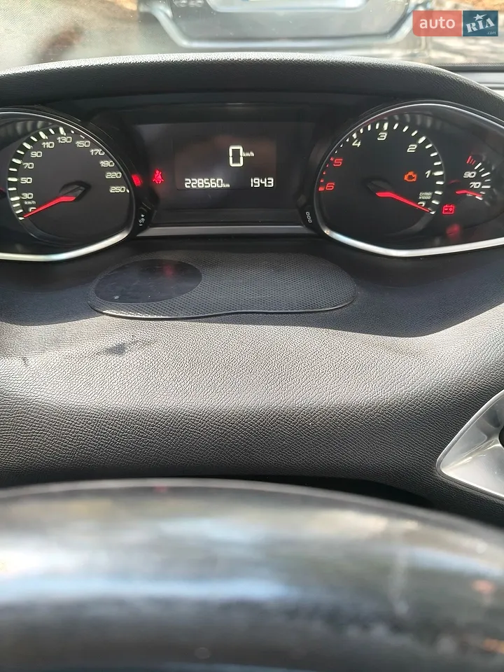 2015 Peugeot 308 - мініатюра 3