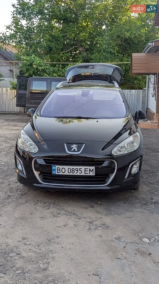 2011 Peugeot 308 - фото 1