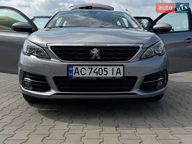 Peugeot 308