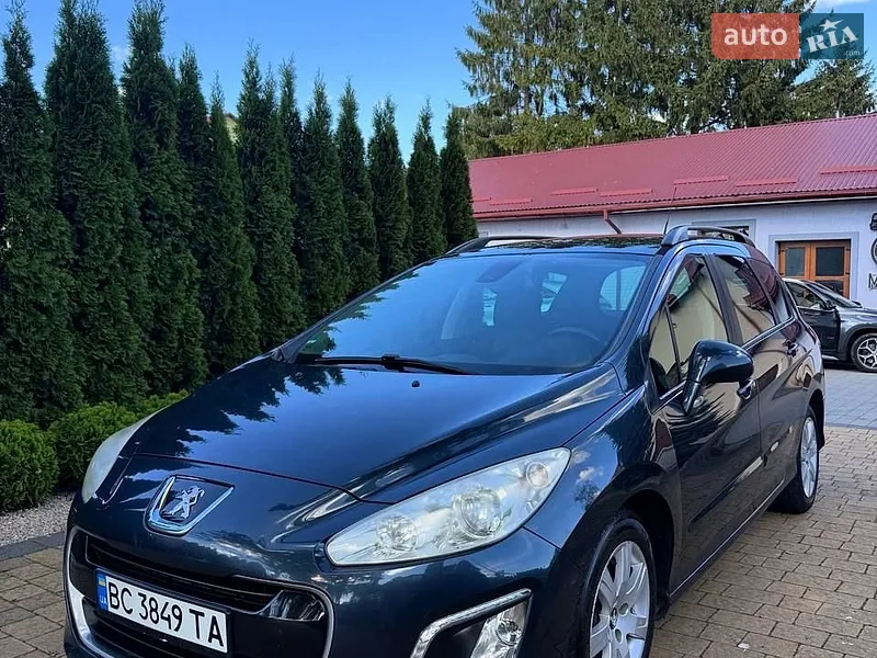 Peugeot 308 2011
