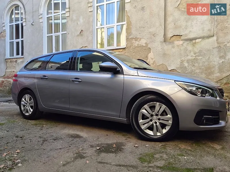 Peugeot 308 2019