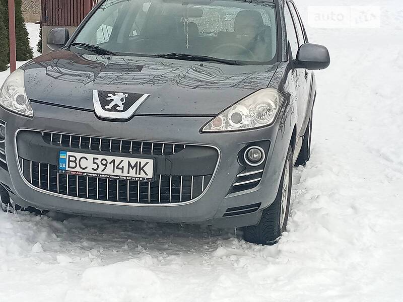 Легковые Peugeot 4007