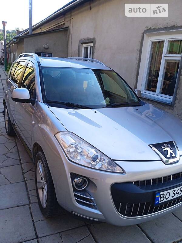 Peugeot 4007