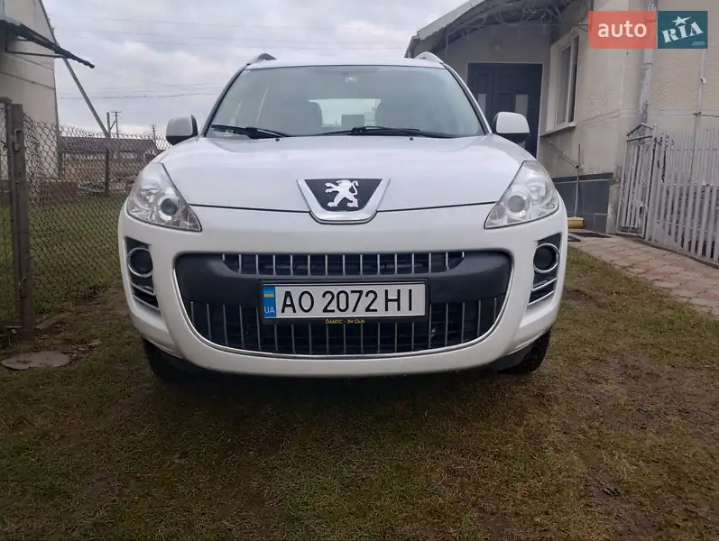 Peugeot 4007